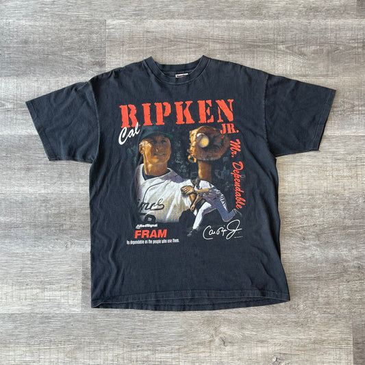 Vintage 1997 MLB Cal Ripken Jr. T Shirt Size XL