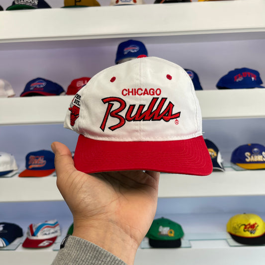 Vintage 1990s NBA Chicago Bulls Script Twill Snap Back