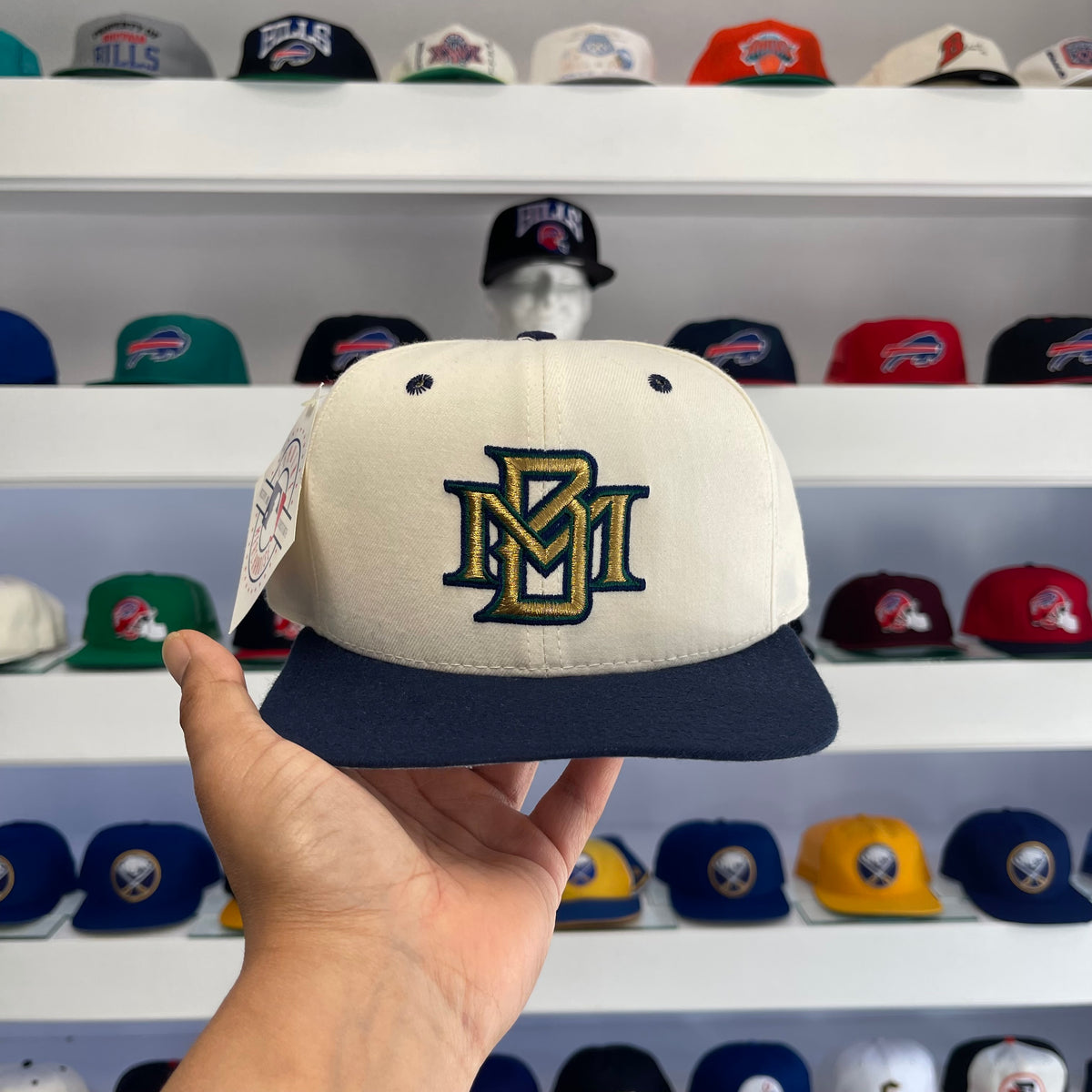 Vintage 1990s MLB Milwaukee Brewers Wool Snap Back White Dome NWT
