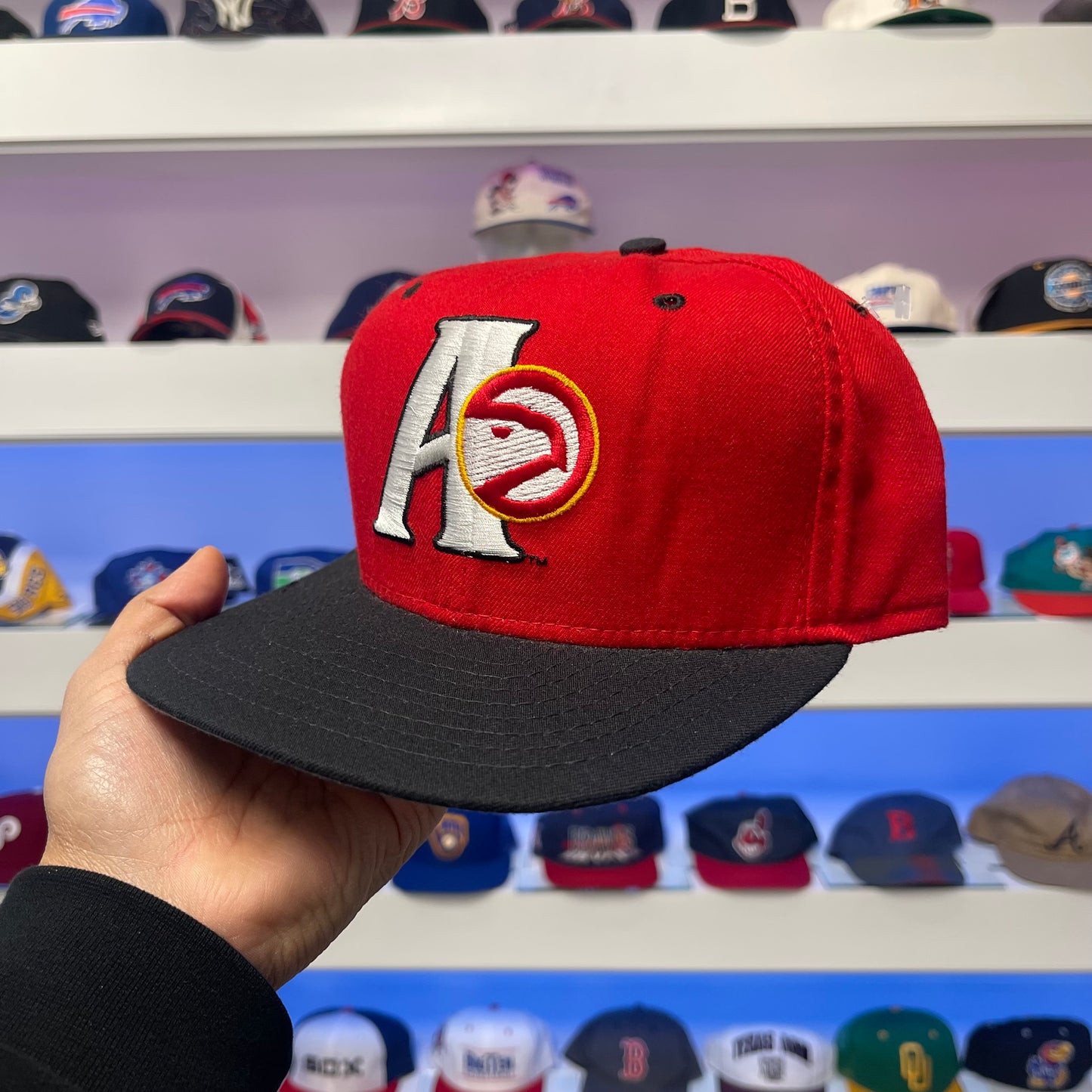 Vintage 1990s NBA Atlanta Hawks Wool Snap Back