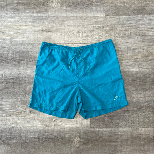 Vintage 1990s Nike Shorts Size Medium