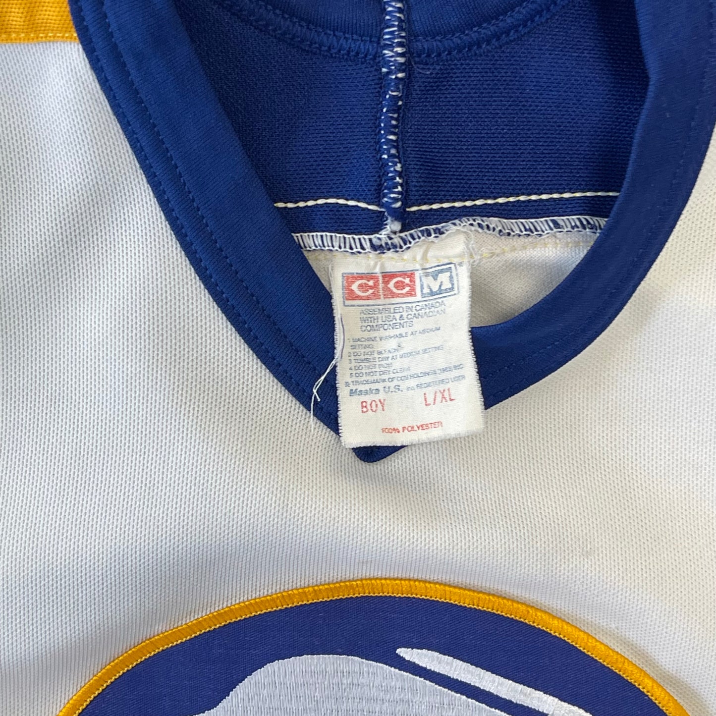 Vintage 1990s NHL Buffalo Sabres Jersey Size Boys Large