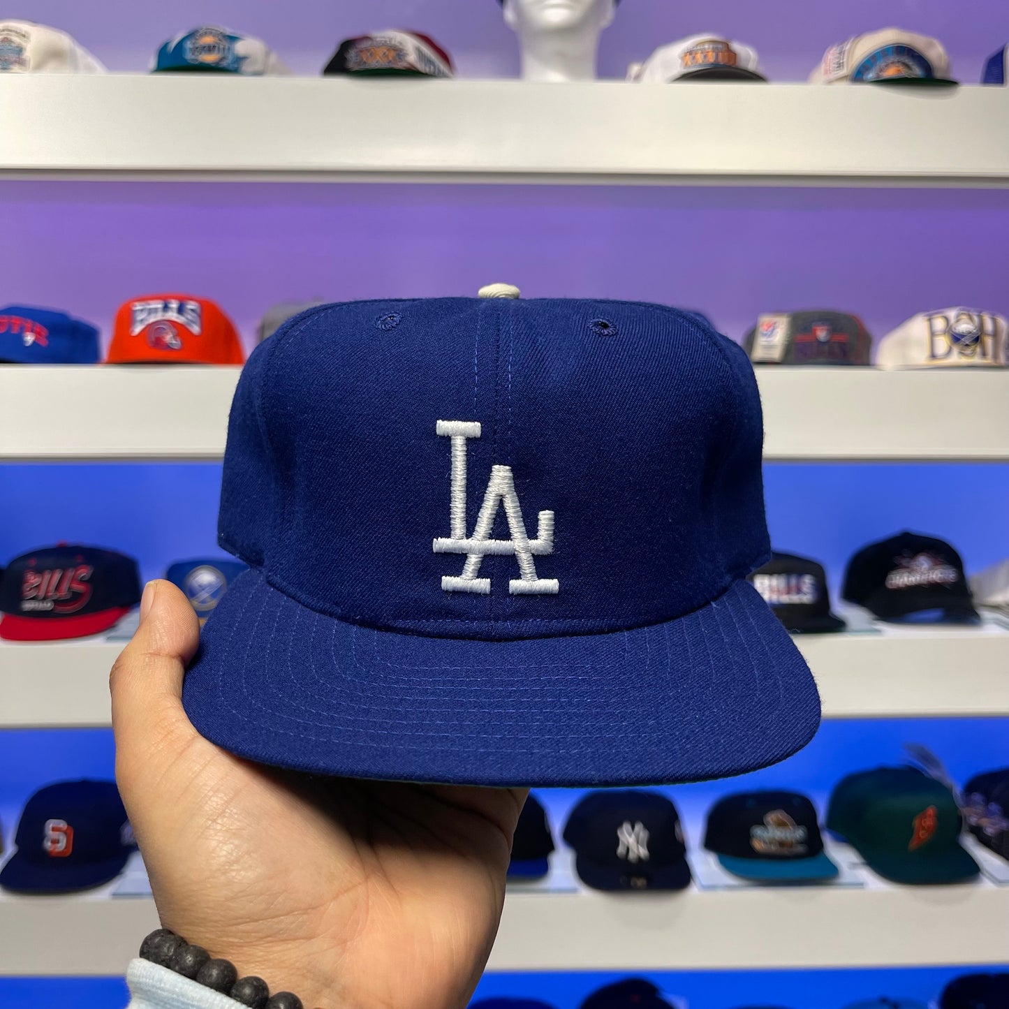 Vintage MLB Los Angeles Dodgers New Era Wool Fitted Size 7