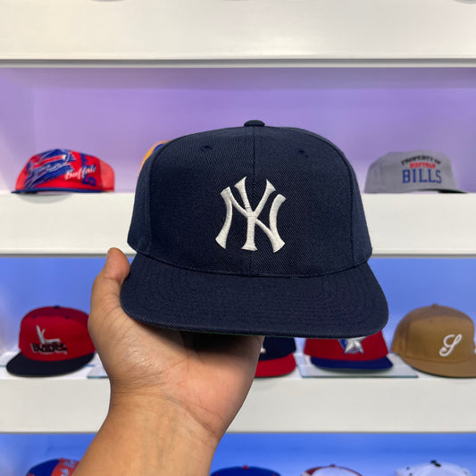 Vintage 90s New York Yankees Sports Specialties Snap Back