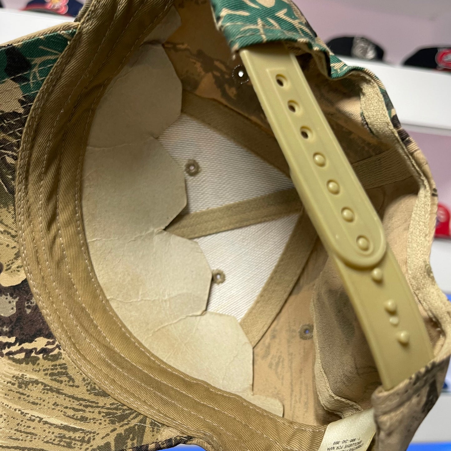 Vintage 1990s NAPA Camo Snap Back