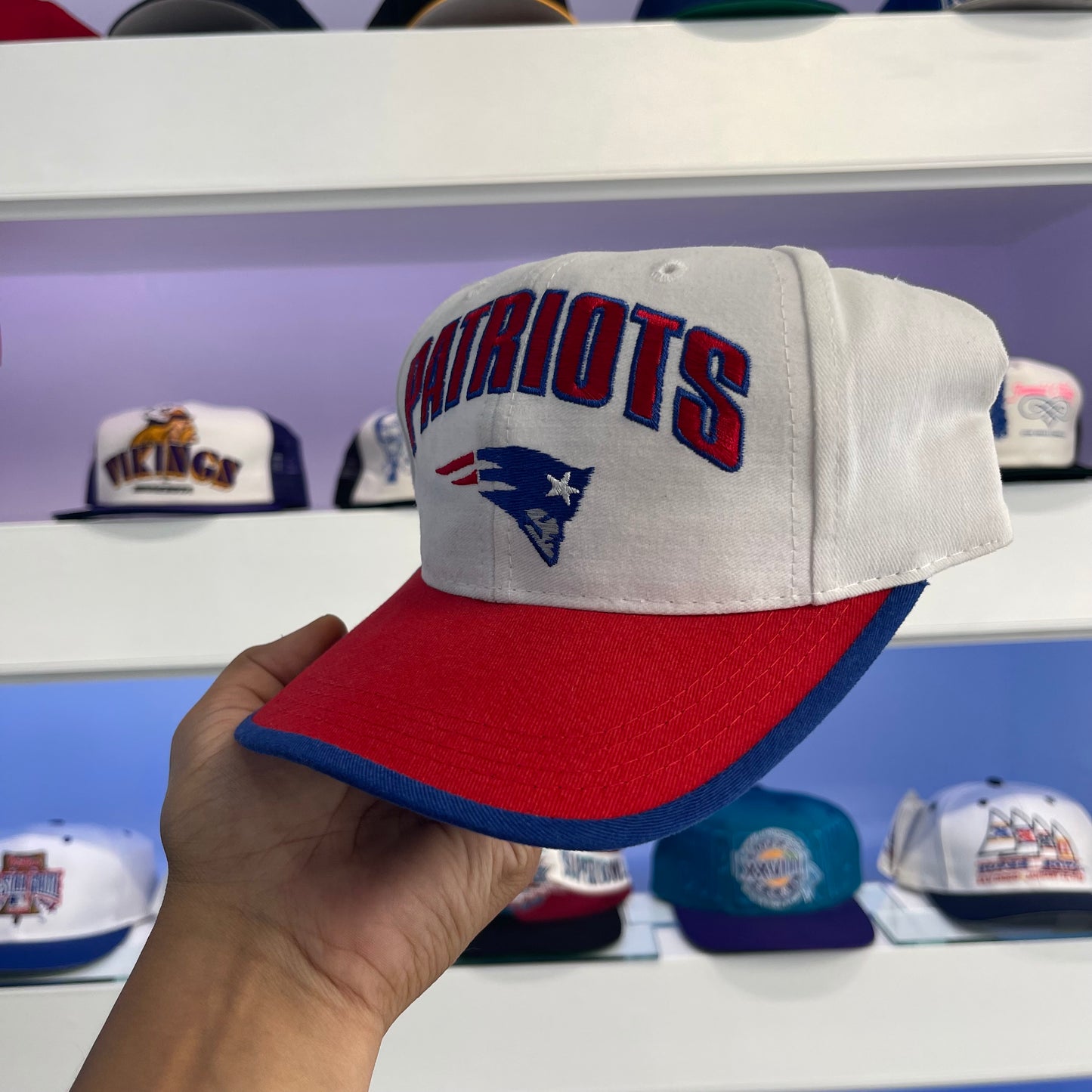 Vintage 1990s New England Patriots Snap Back