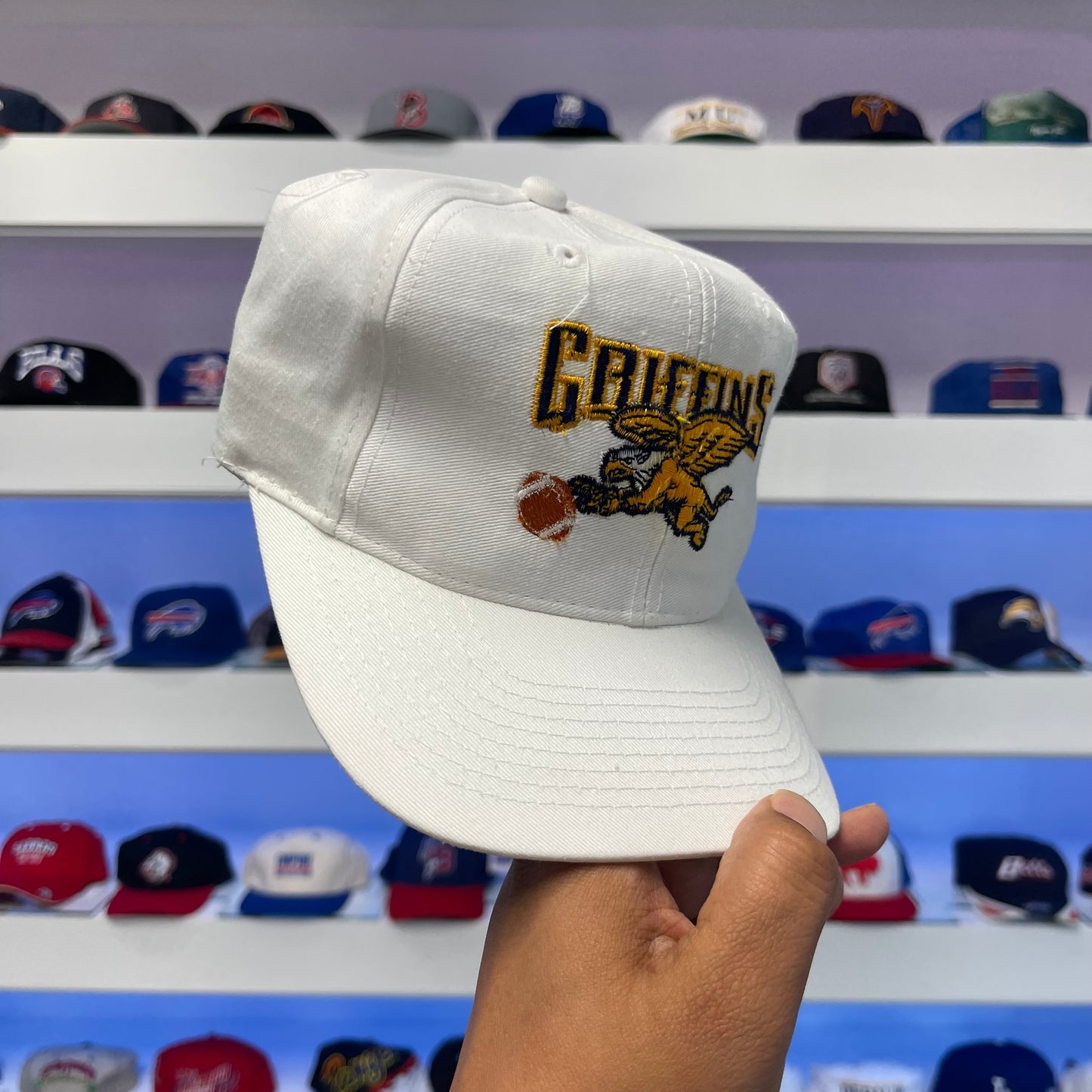 Vintage 1990s Canisius Golden Griffins Snap Back