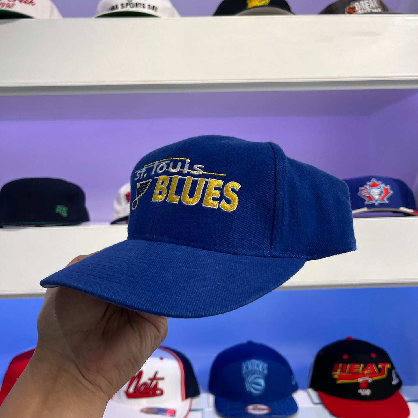 Vintage 1990s NHL St. Louis Blues Snap Back