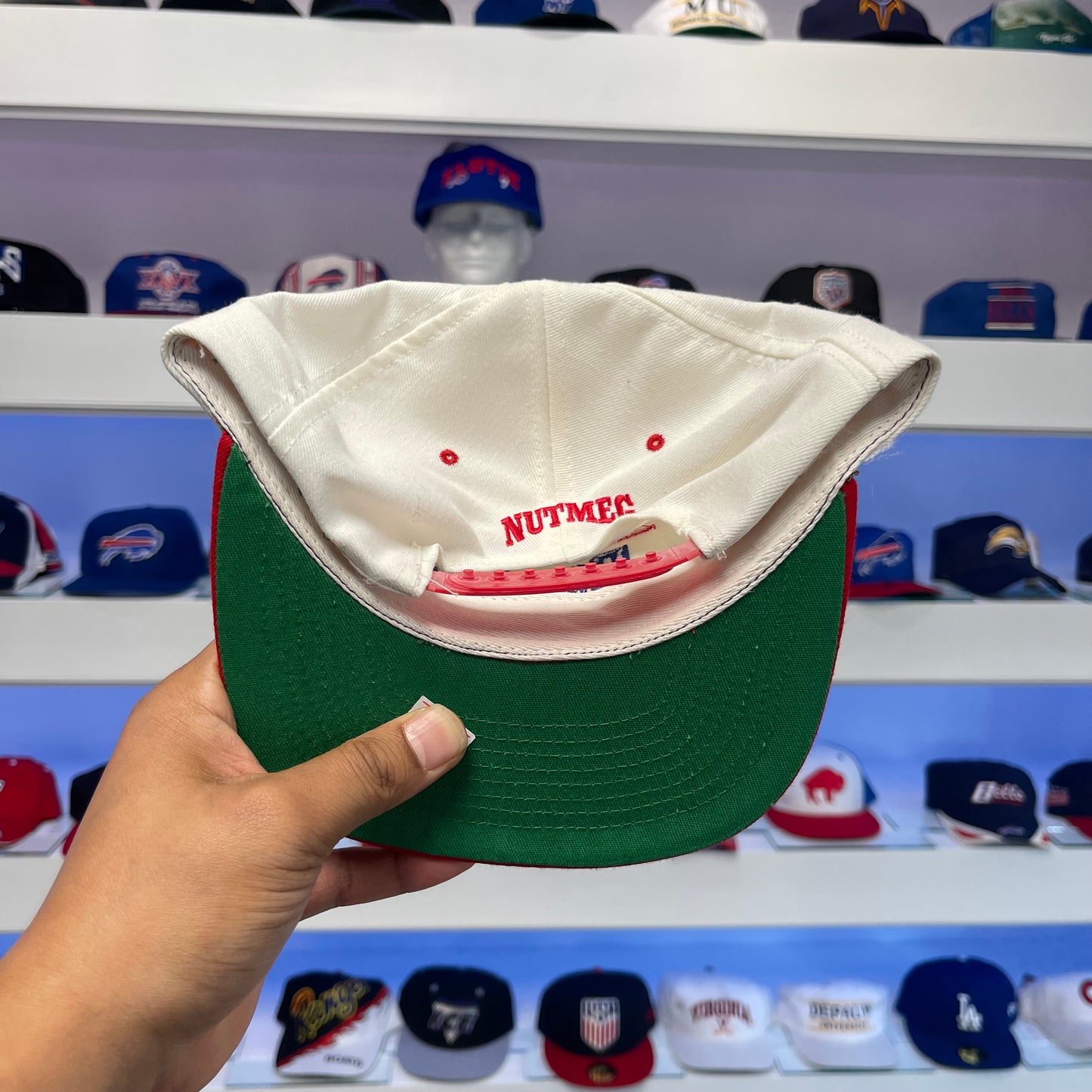 Vintage 1990s NCAA Wisconsin Badgers Big Ten Basketball Wool Snap Back