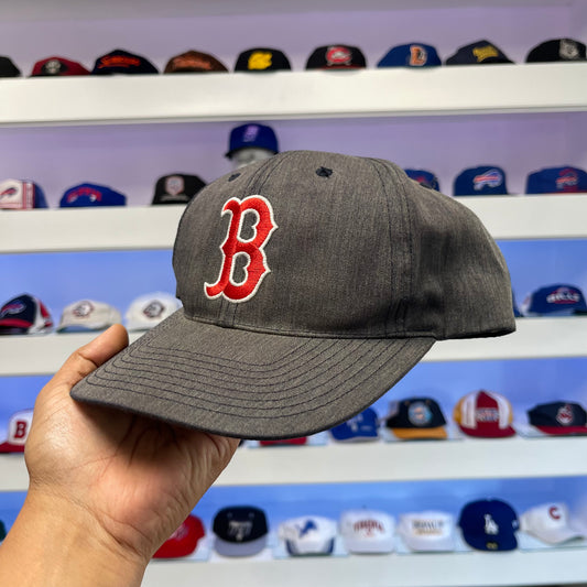 Vintage 1990s MLB Boston Red Sox Snap Back