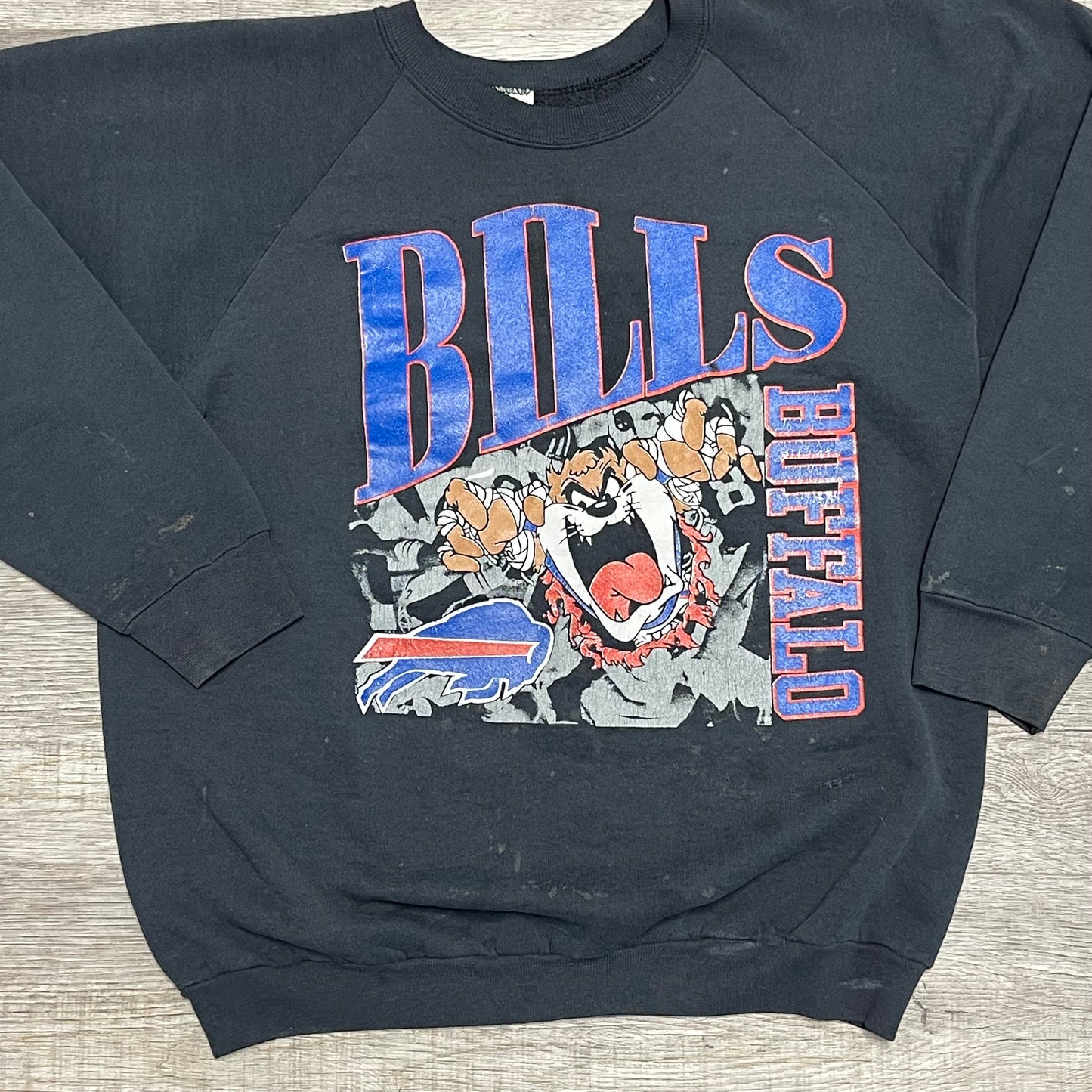 1990’s Buffalo Bills Looney Tunes Cartoon Sweatshirt Size Large