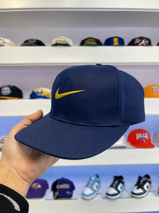 Vintage Nike Snap Back