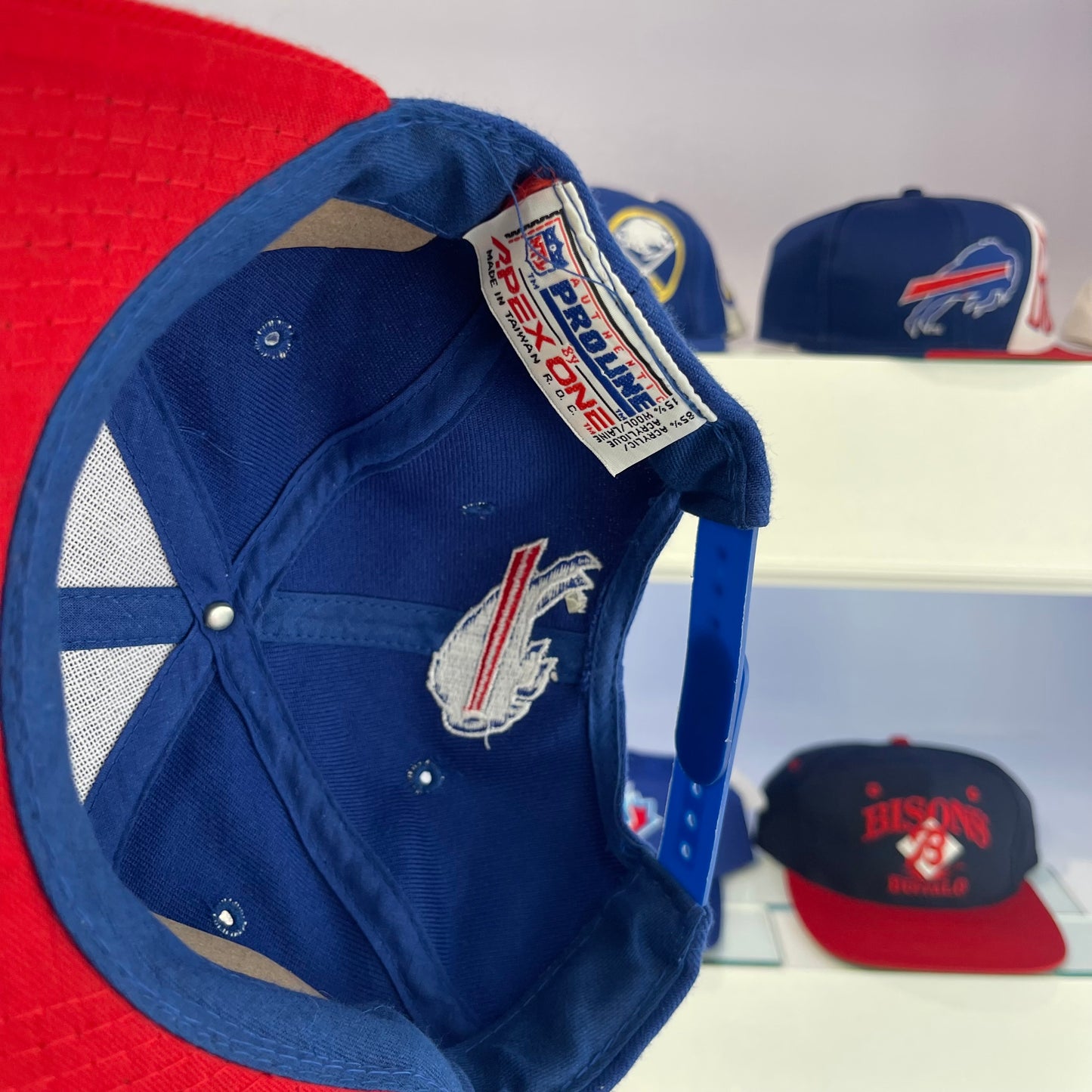 Vintage 1990s Buffalo Bills Apex Twill Snap Back