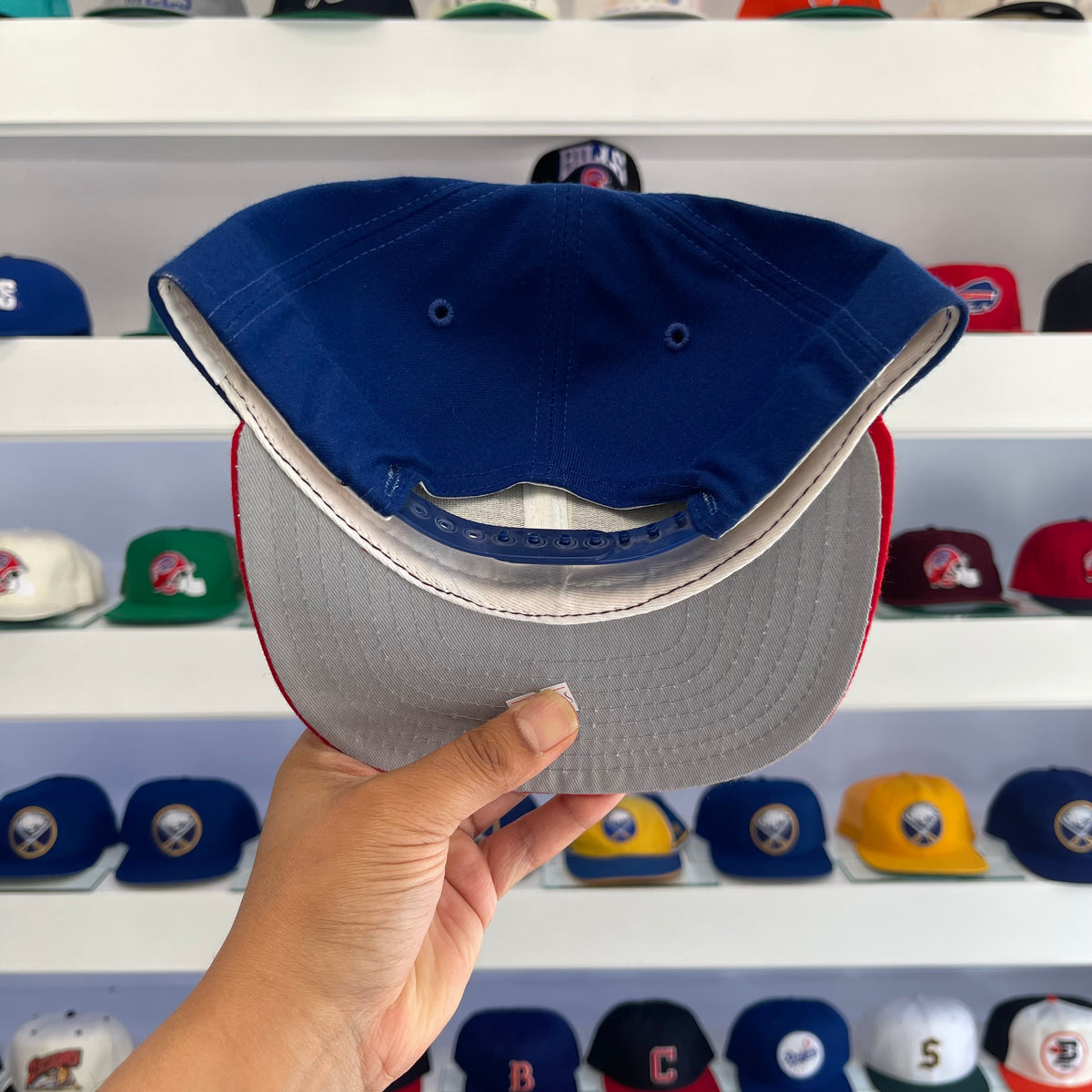 Vintage 1990s NFL New England Patriots Wool Snap Back