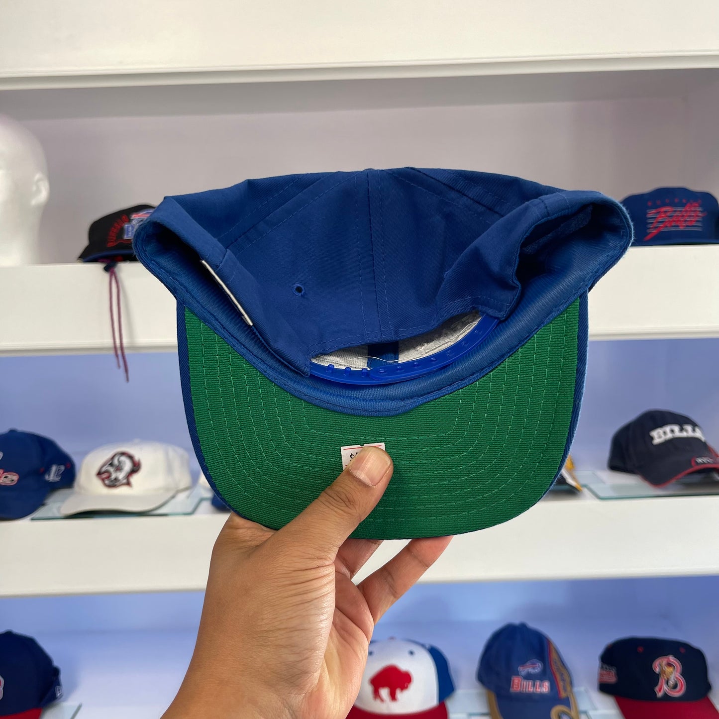 Vintage 1990s NFL Buffalo Bills Pro Line Twill Snap Back
