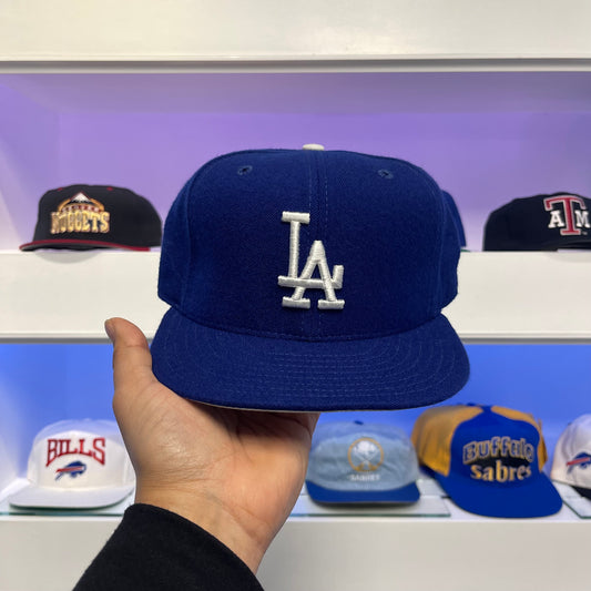 Vintage MLB Los Angeles Dodgers New Era Wool Fitted Size 7 1/4