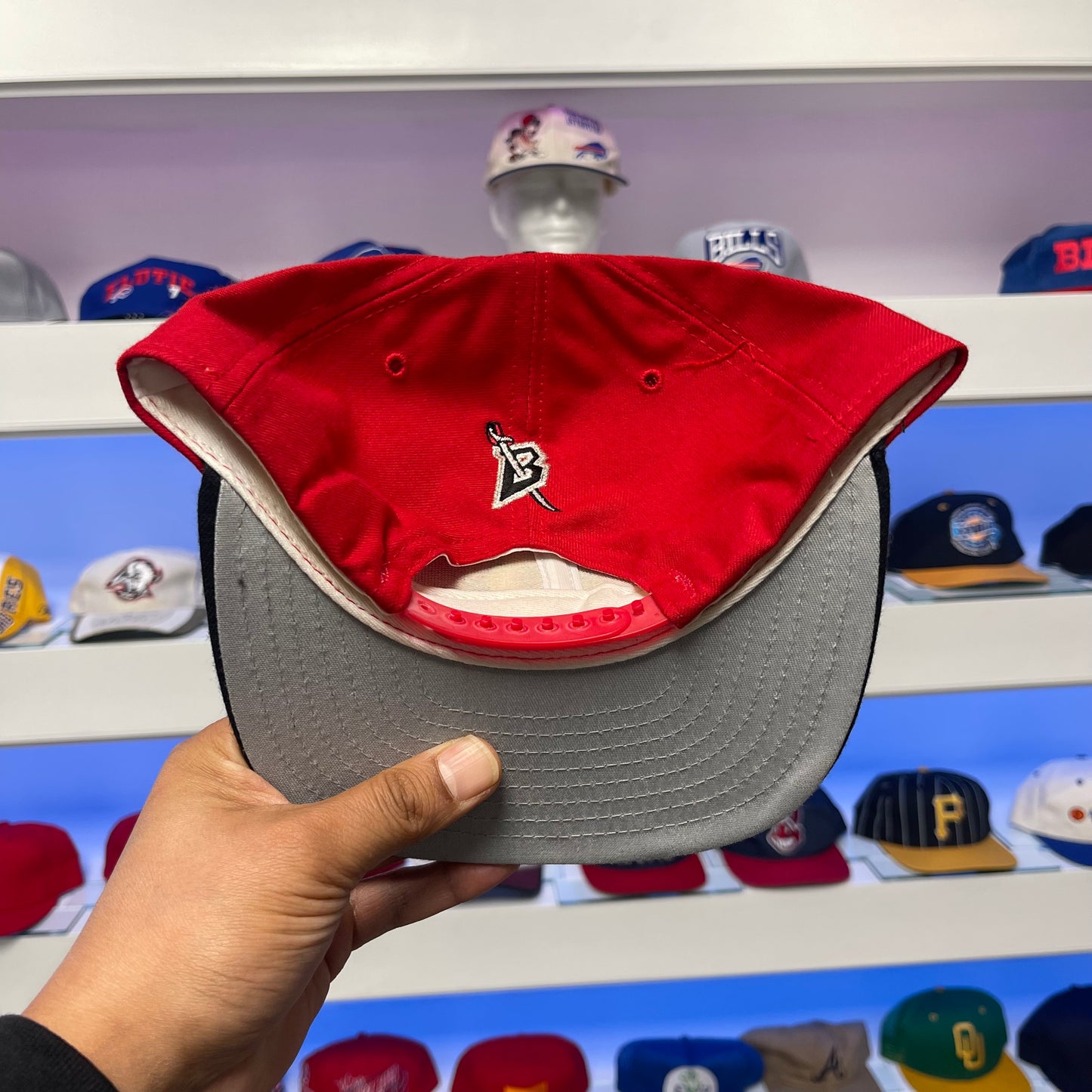 Vintage 1990s NHL Buffalo Sabres Goat Head Wool Snap Back