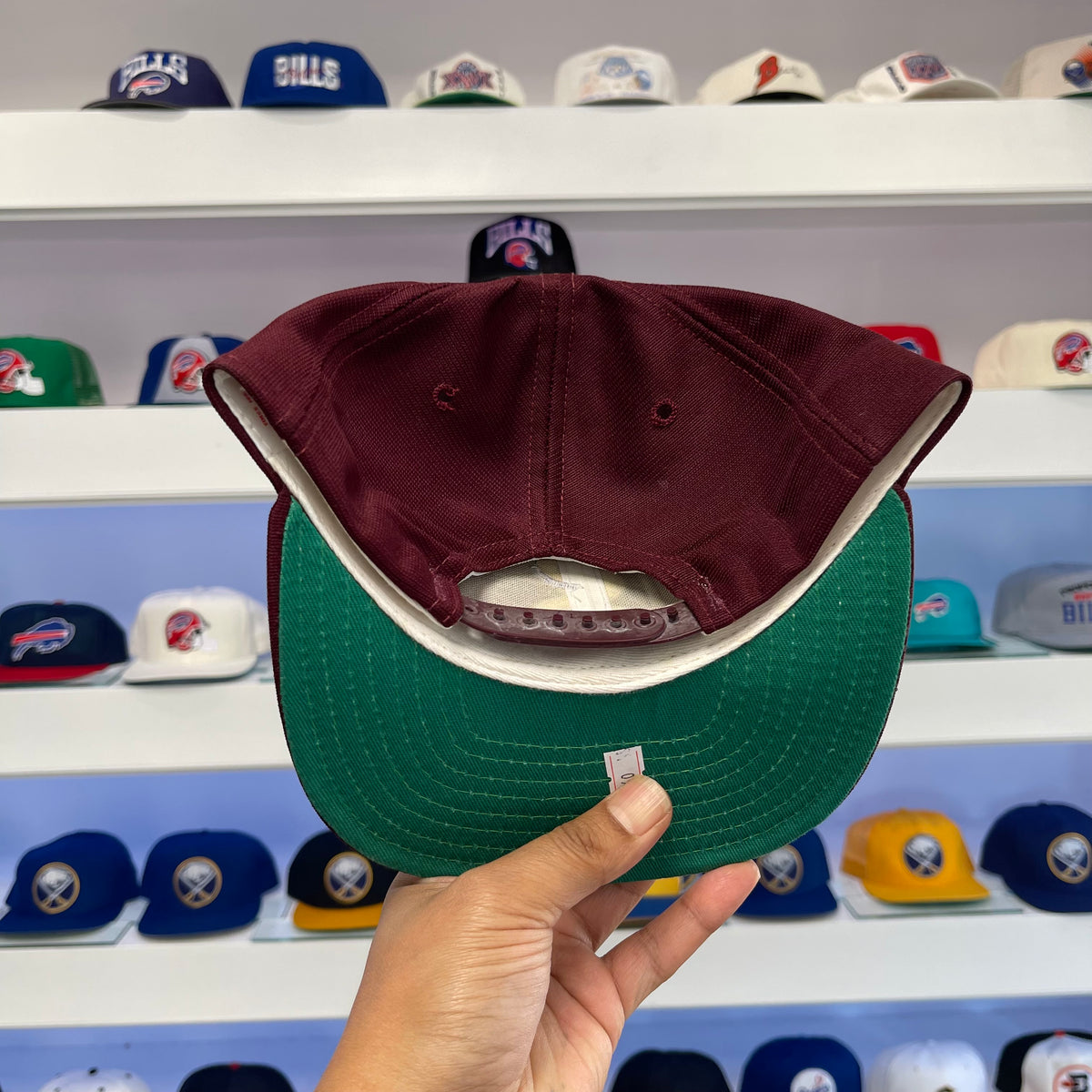 Vintage 1990s Buffalo Bills Maroon Nylon Snap Back