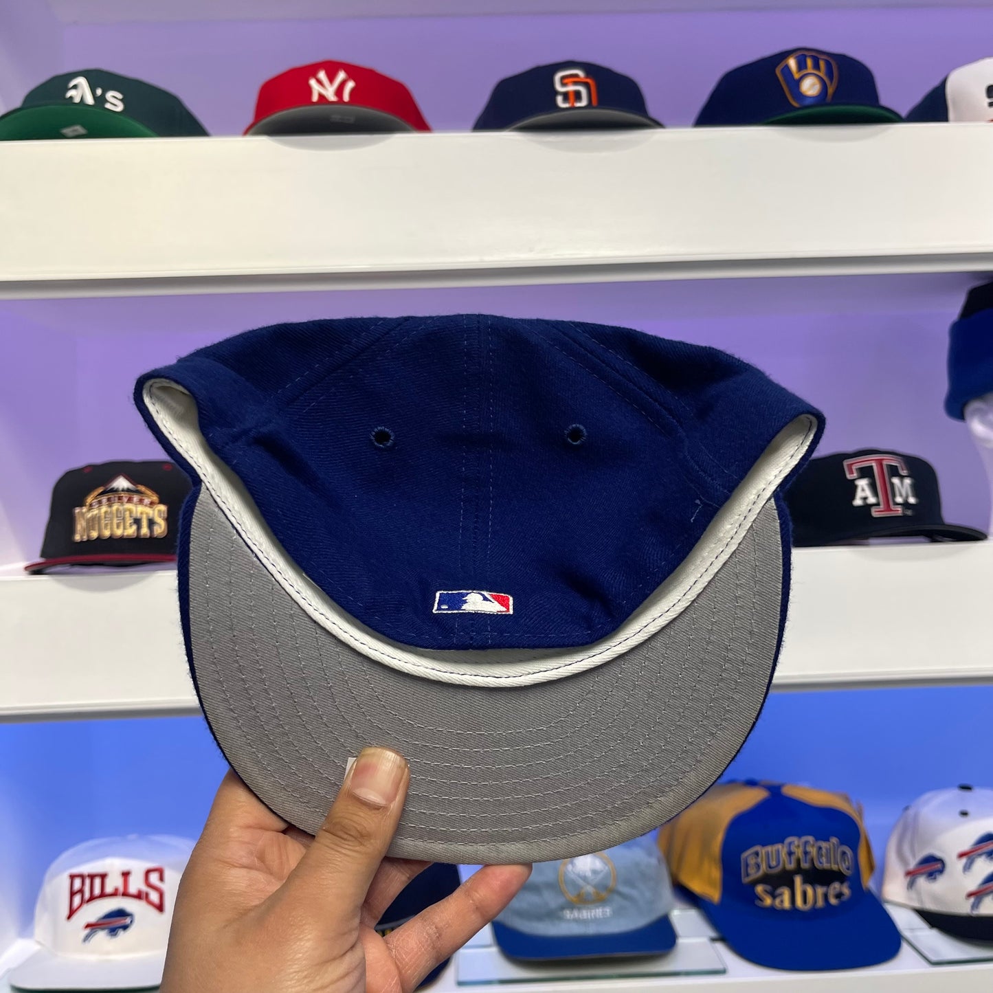 Vintage MLB Los Angeles Dodgers New Era Wool Fitted Size 7 1/4