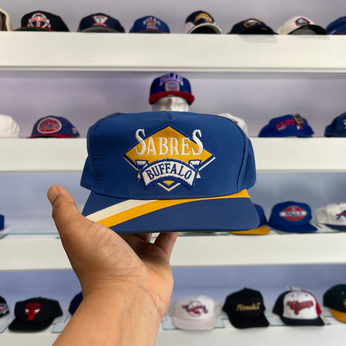 Vintage 1990s NHL Buffalo Sabres Twill Snap Back