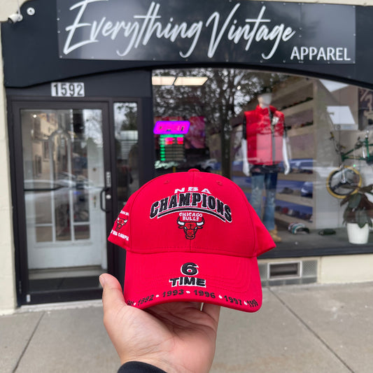 Vintage NBA Chicago Bulls 6 Time Champion Adidas Strap Back