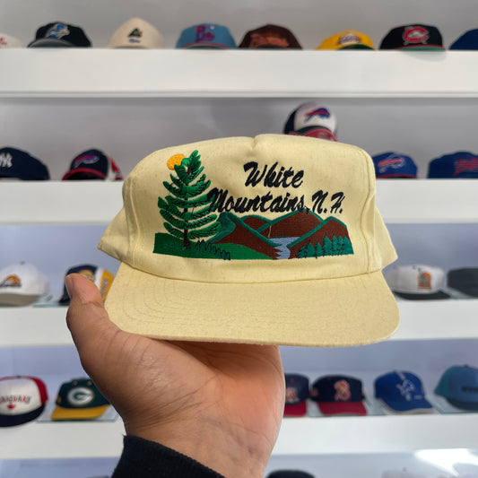 Vintage 1990s Nature White Mountains Snap Back