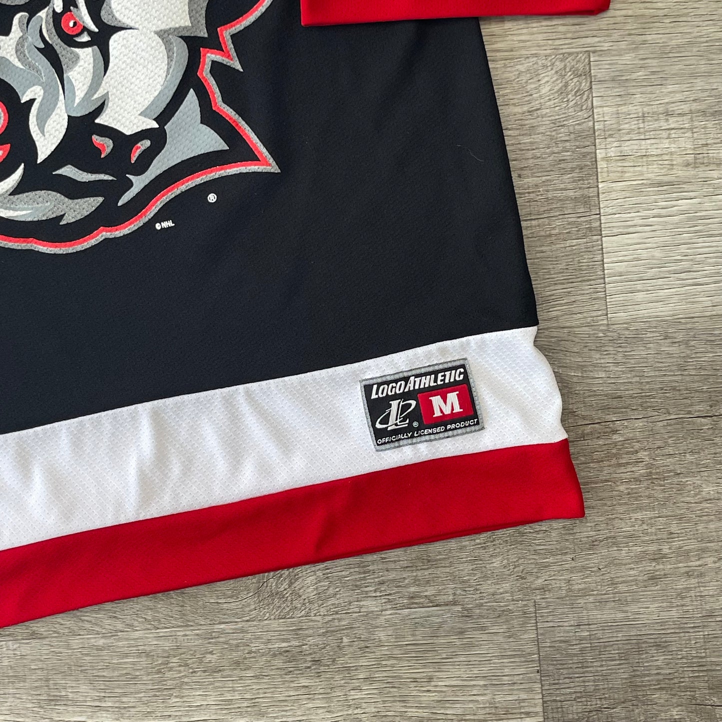 Vintage 1990s Buffalo Sabres Logo Athletic Jersey Size Medium