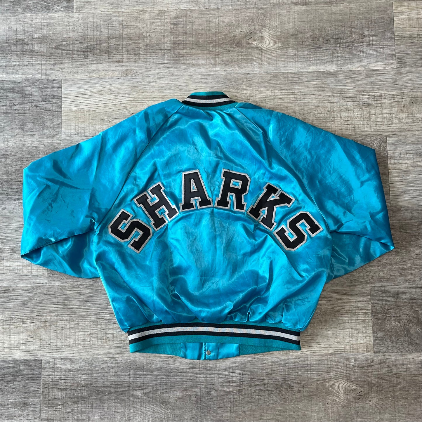 Vintage 1990s NHL San Jose Sharks XL Chalk Line Satin Jacket