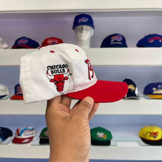 Vintage 1990s NBA Chicago Bulls Script Twill Snap Back