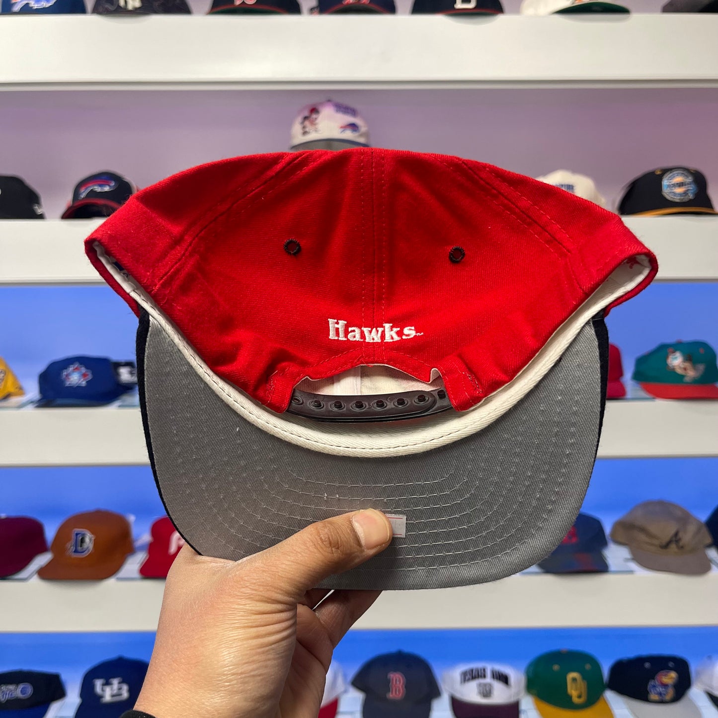 Vintage 1990s NBA Atlanta Hawks Wool Snap Back