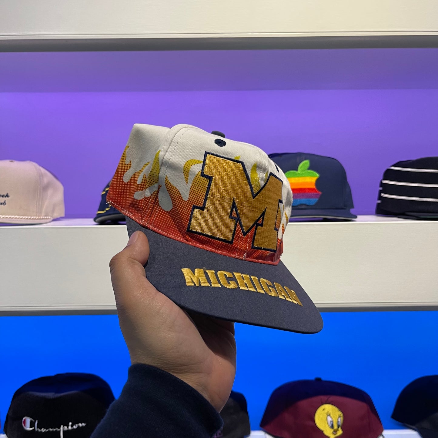 Vintage 1990s NCAA Michigan Wolverines Flame Snap Back