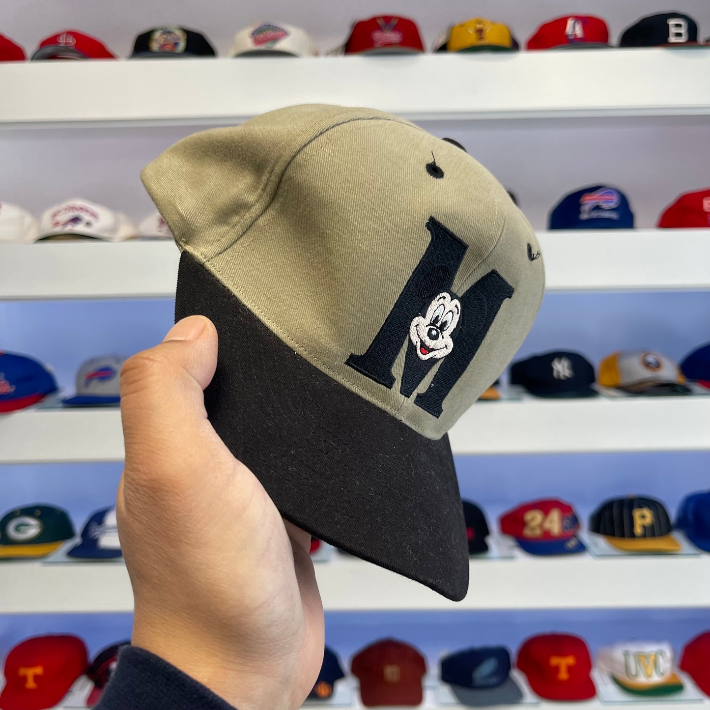 Vintage 1990s Mickey Mouse Twill Snap Back