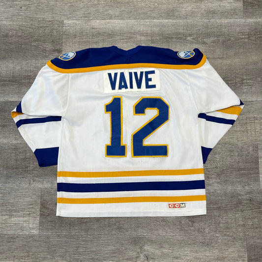 Vintage Rick Vaive Buffalo Sabres CCM Jersey Size Large 21.5x27.5