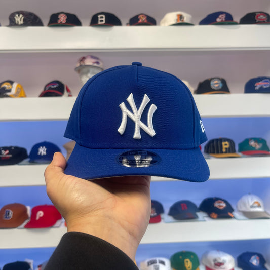 MLB New York Yankees 9 Forty Curve Brim Snap Back