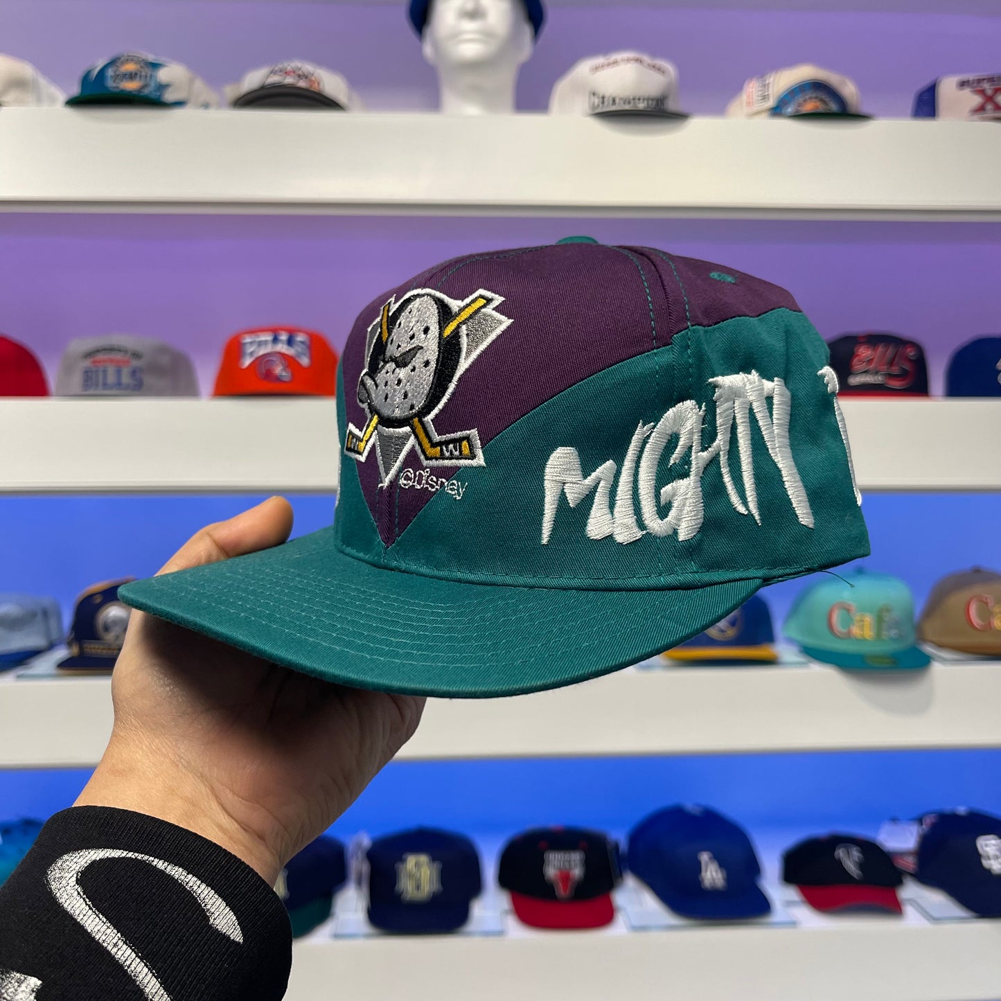 Vintage 1990s NHL Anaheim Ducks Twill Snap Back