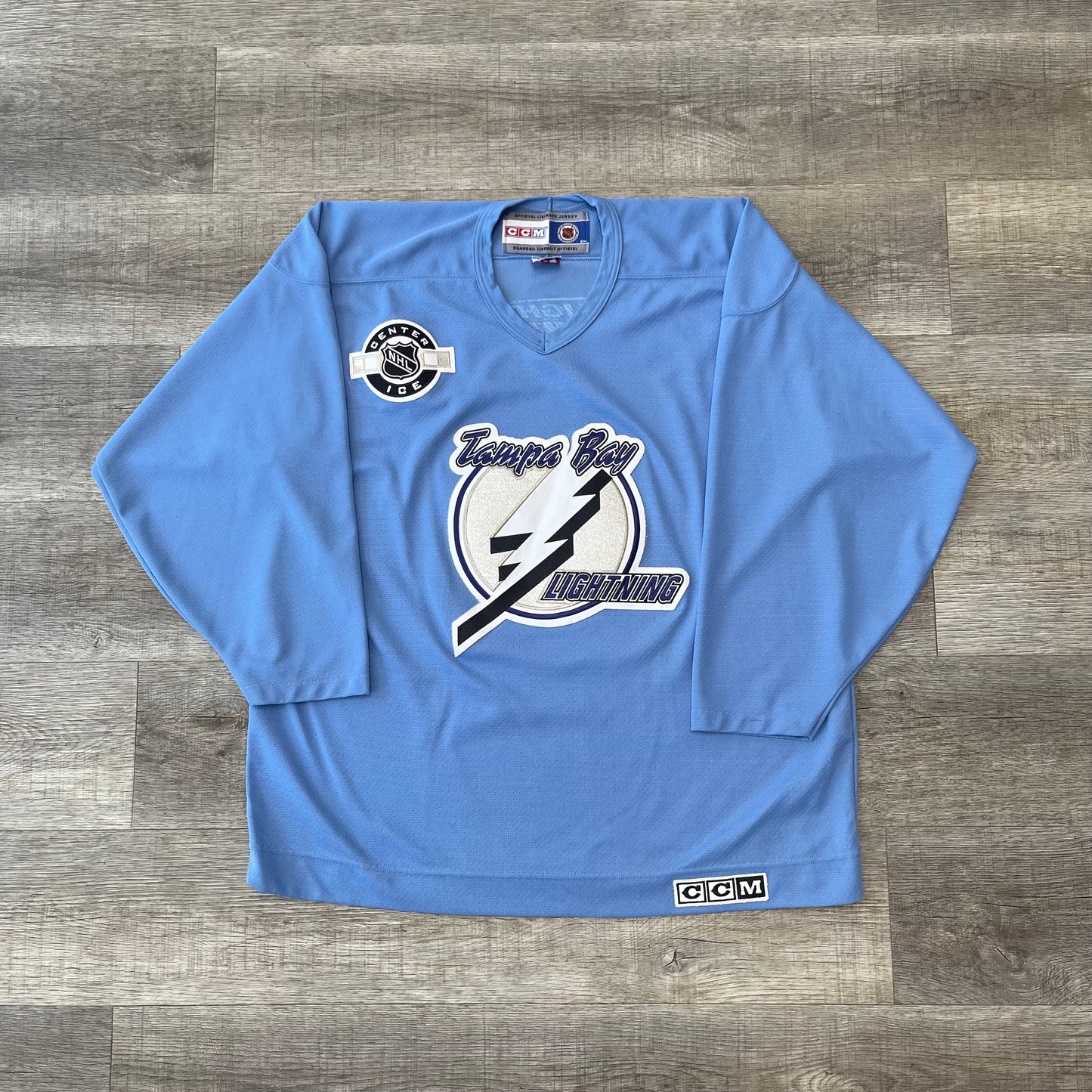 Vintage NHL Tampa Bay Lightning Bud Light Party Zone CCM Jersey Size XL