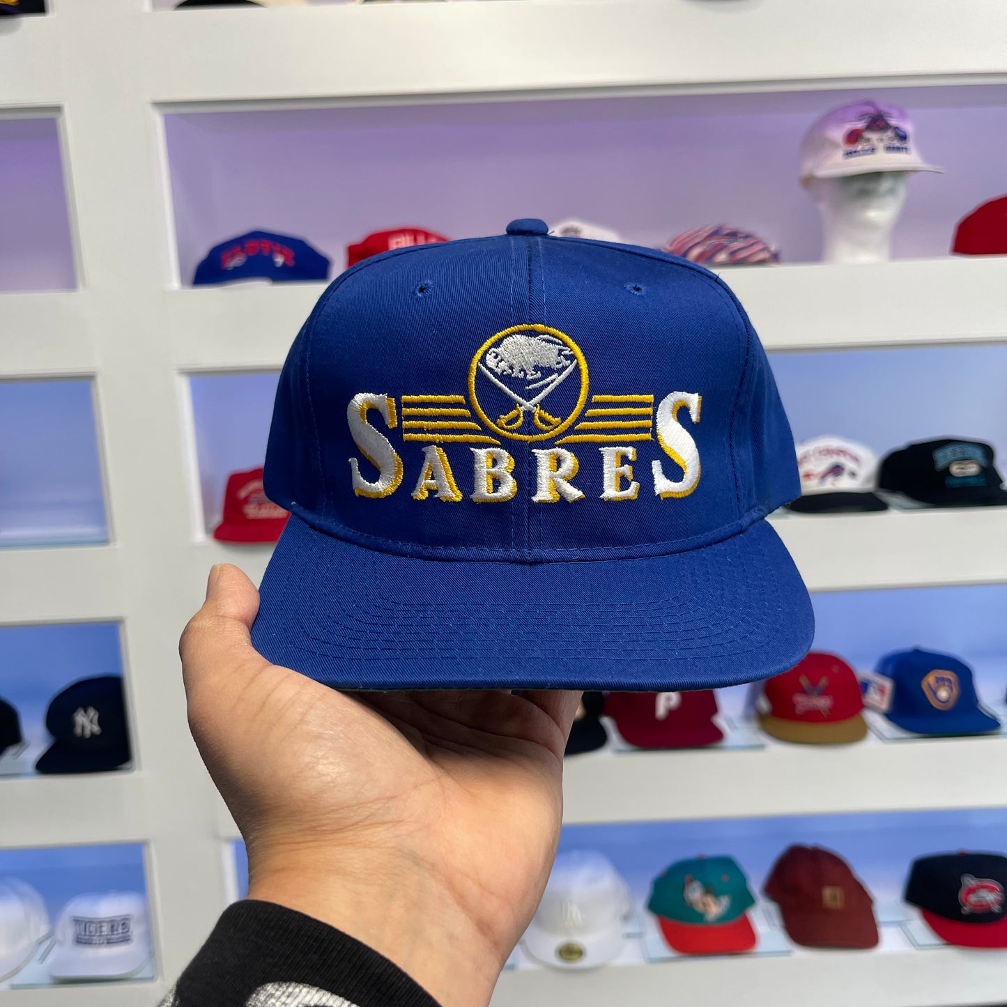 Vintage 1990s Buffalo Sabres Twill Snap Back