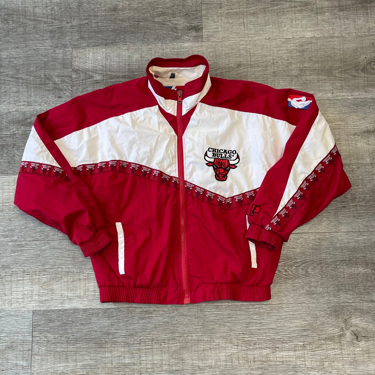 Vintage 1990s Chicago Bulls Pro Player Jacket Size Small Medium