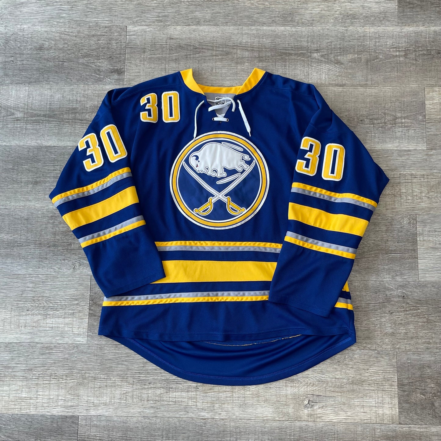 Vintage NHL Ryan Miller Buffalo Sabres Reebok Jersey Size 56