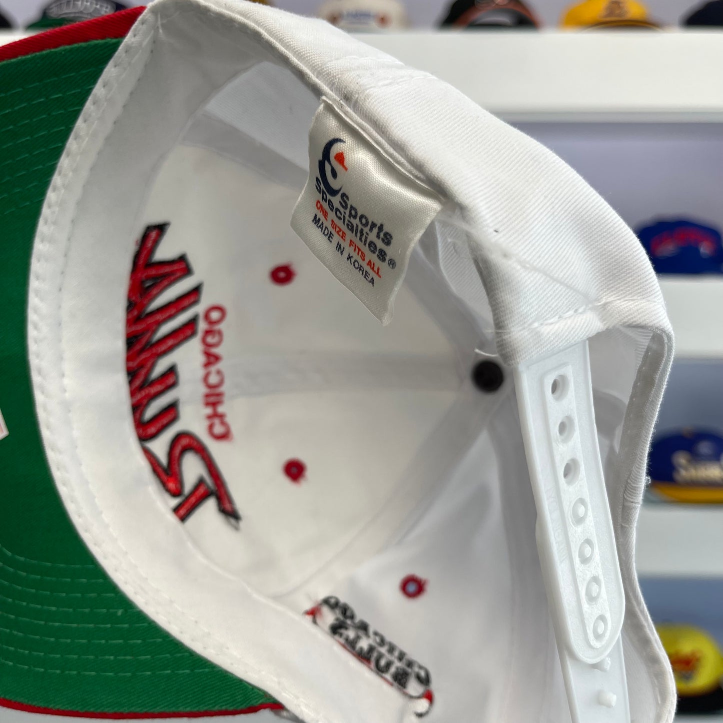 Vintage 1990s NBA Chicago Bulls Script Twill Snap Back
