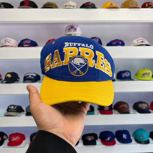 Vintage 1990s NHL Buffalo Sabres Starter Snap Back