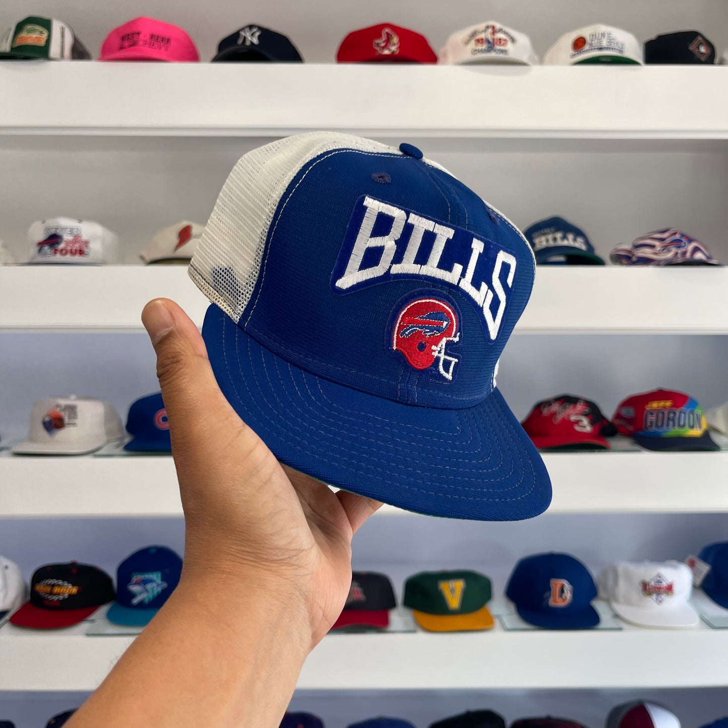 Vintage 1990s NFL Buffalo Bills Snap Back trucker Hat