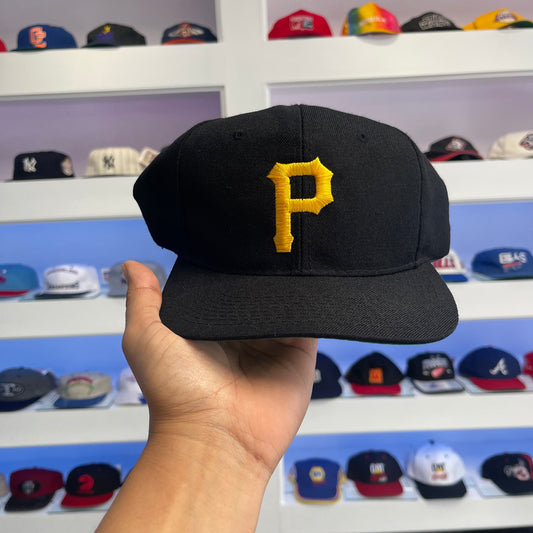 Vintage 1990s Pittsburgh Pirates Snap Back