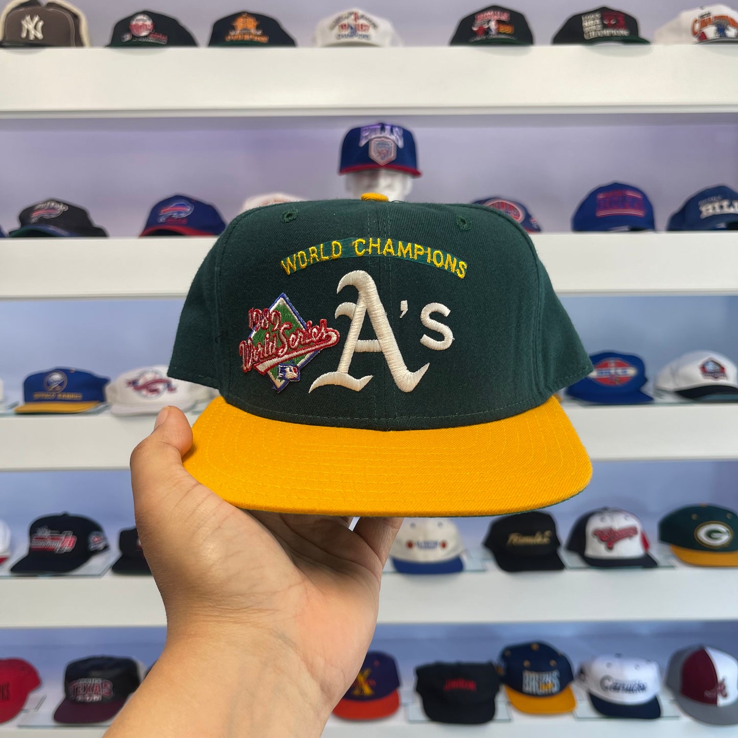 Vintage 1989 MLB Oakland A’s World Series Champs Wool Snap Back