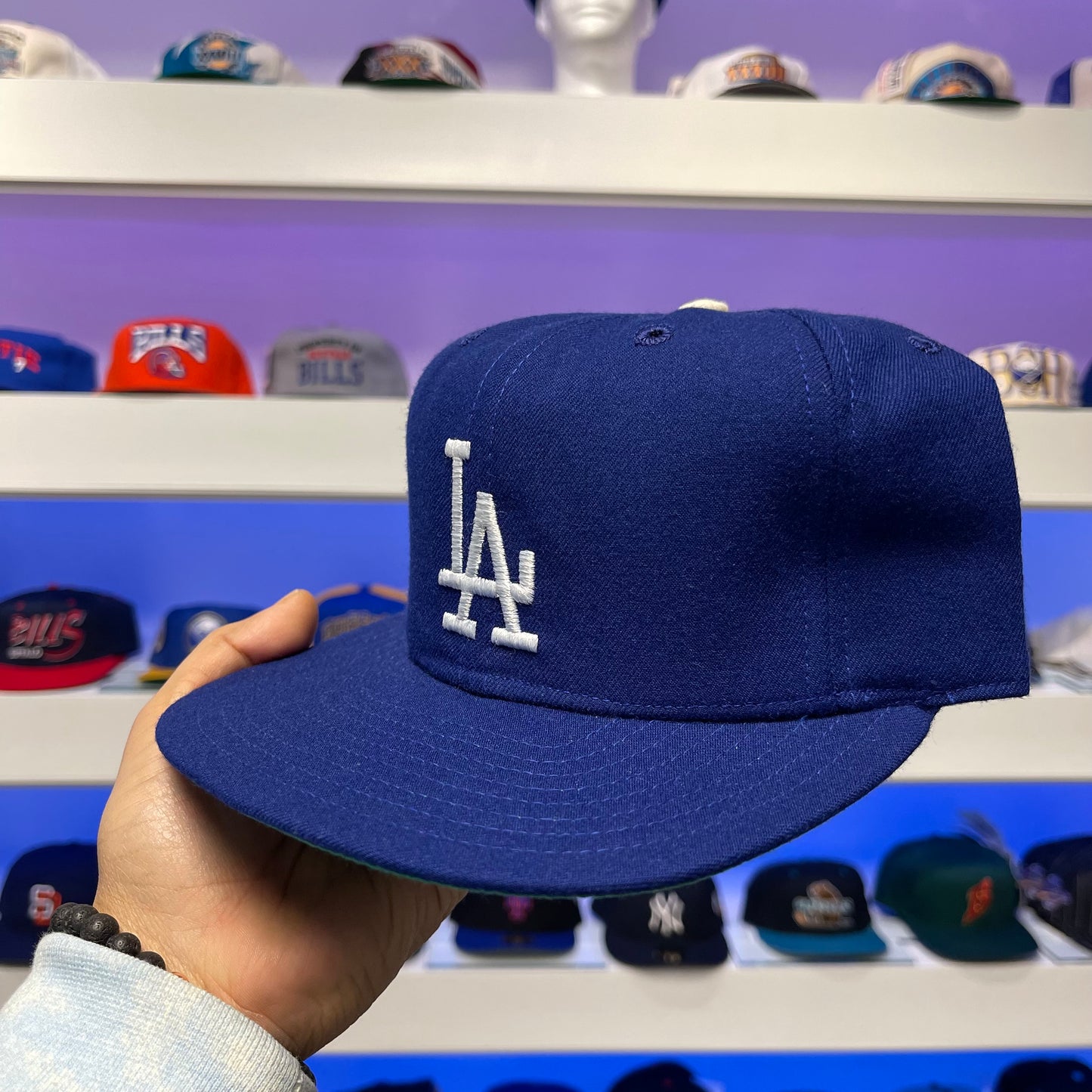 Vintage MLB Los Angeles Dodgers New Era Wool Fitted Size 7