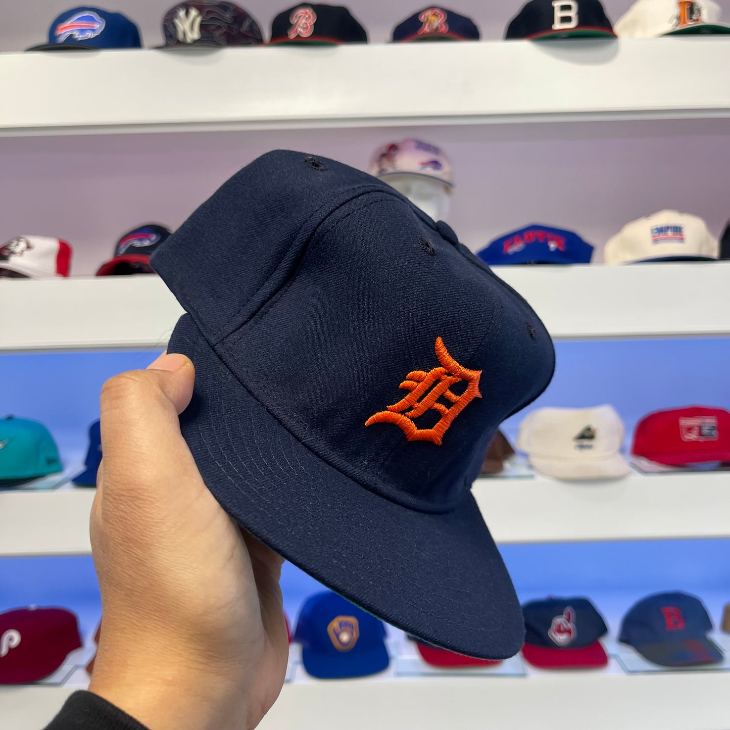 Vintage 1990s MLB Detroit Tigers Orange Logo Wool Snap Back