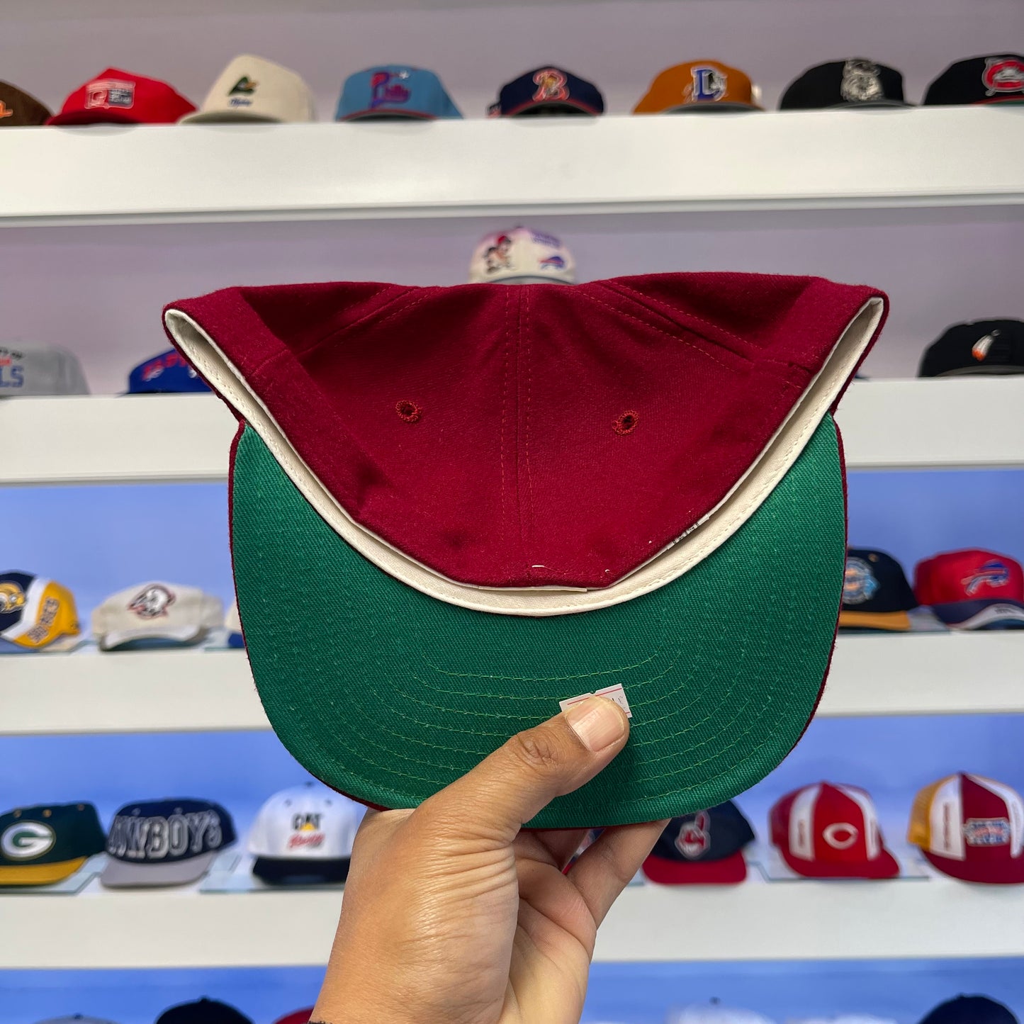 Vintage MLB Philadelphia Phillies Maroon Wool Fitted Size 7 1/2