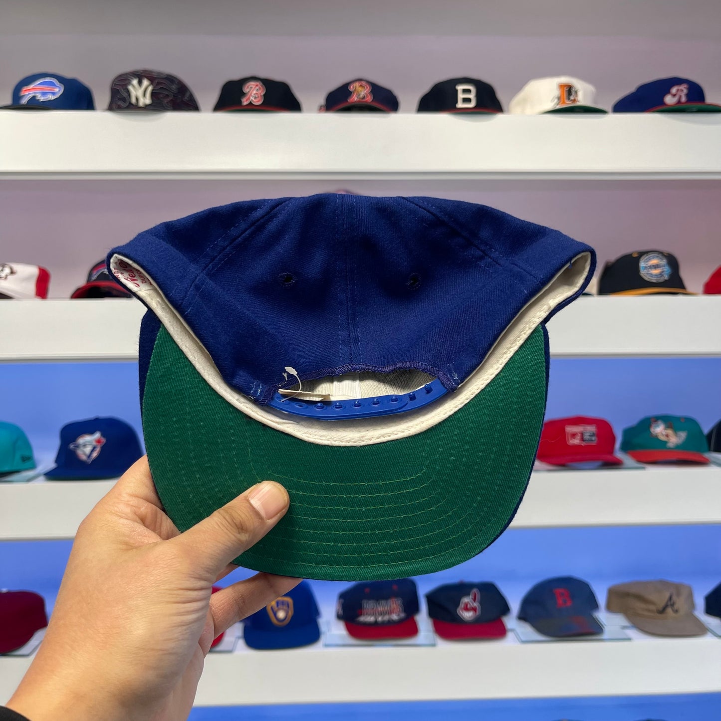 Vintage 1990s MLB Detroit Tigers Royal Wool Snap Back