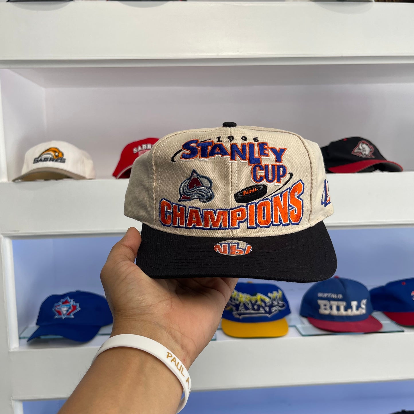 Vintage 1996 NHL Colorado Avalanche Stanley Cup Logo Athletic Snap Back