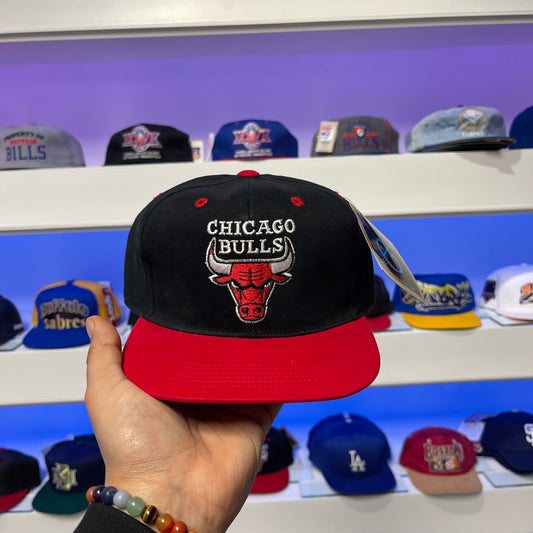 Vintage 1990s NBA Chicago Bulls Youth Size snap back new with tags